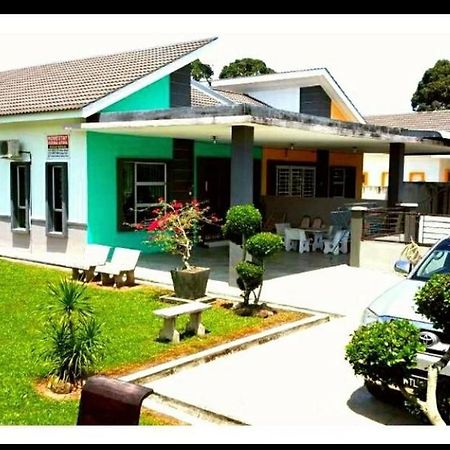 Taiping Homestay Husna Afina Exteriér fotografie